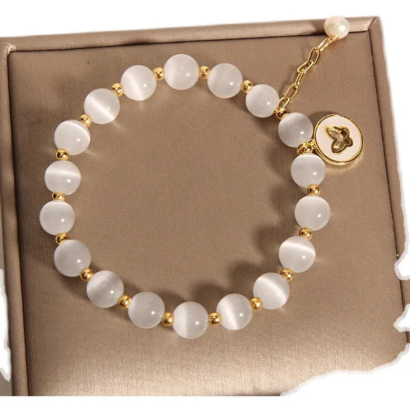 White cat's eye crystal bracelet with geometric design, Korean-style women's jewellery