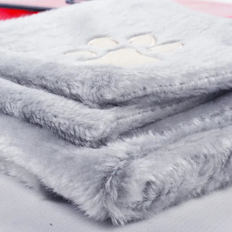 Grey cat bed hammock made of plush material measuring 46 by 30 by 25 cm