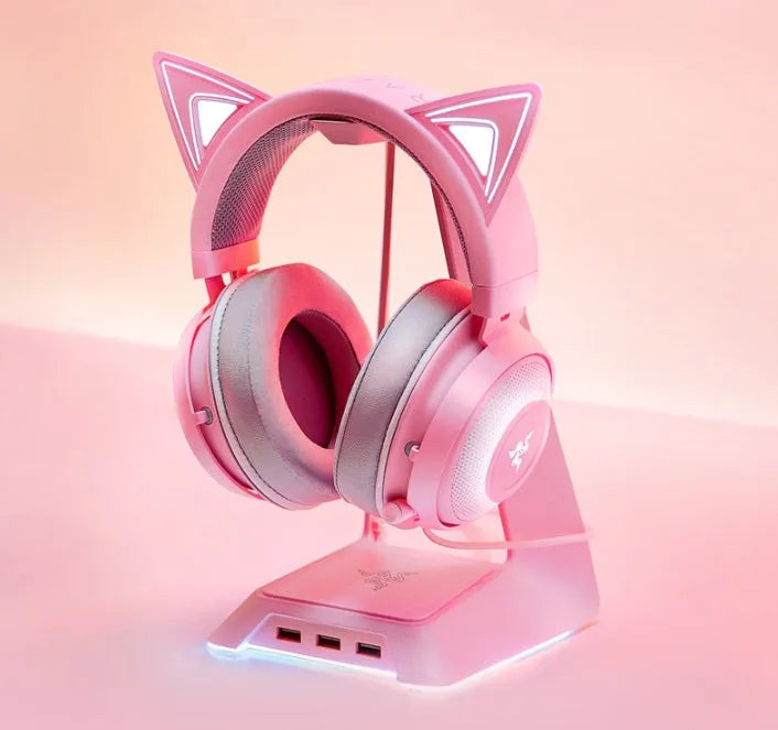 Wired glowing cat earphones headset in pink with USB plug