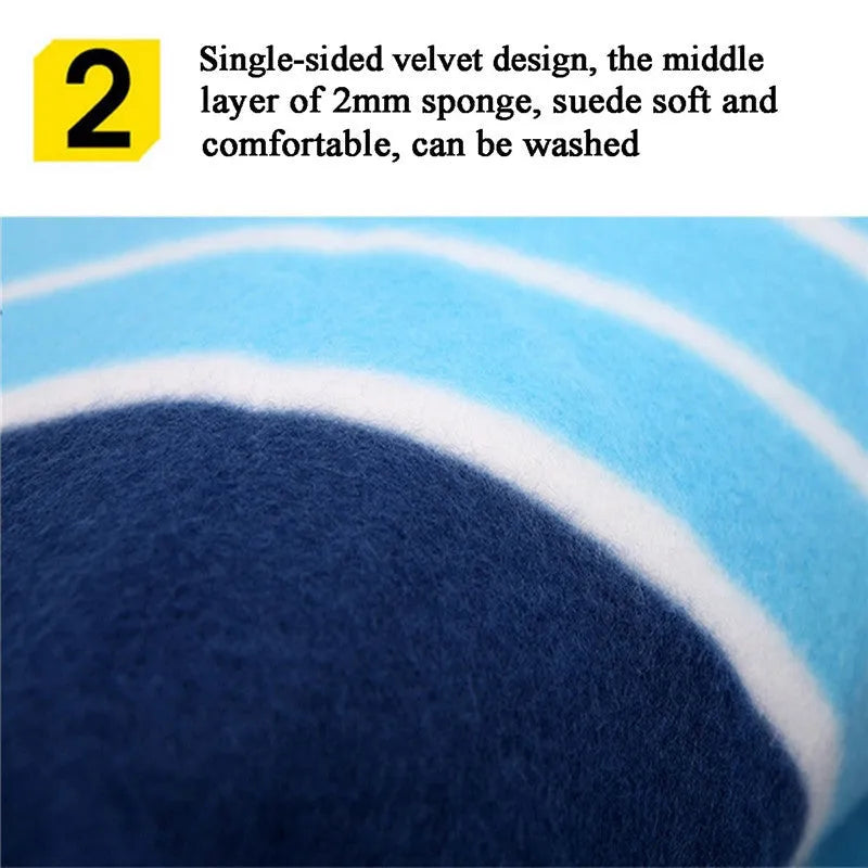 Folding suede picnic mat with waterproof aluminium base, 200x200cm, blue stripes pattern, outdoor use