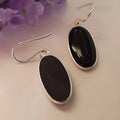 Women's geometric earrings with oval black agate pendant and 925 silver electroplated finish