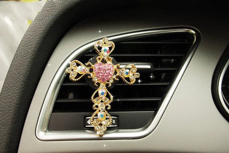 Alloy car fragrance clip for air vent in cartoon design options like crown and pumpkin car.