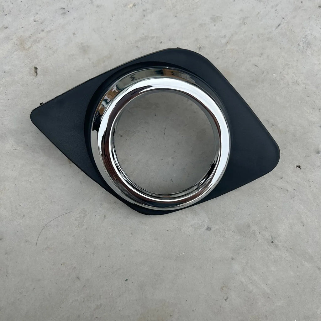 Black RAV4 front bumper fog light protection covers for driver and passenger sides