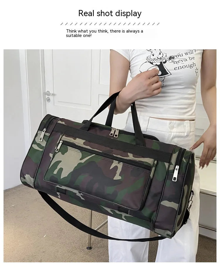 Camouflage waterproof luggage bag with urban simplicity styling and polyester lining