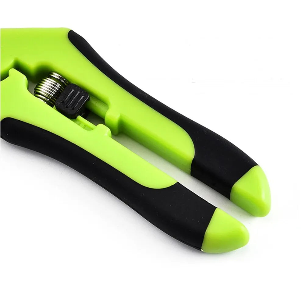 Green-handled stainless steel garden pruning scissors 16.5cm for trimming flower stems and branches