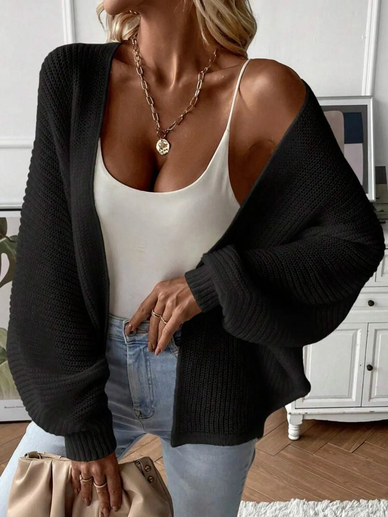 Loose fit polyester cardigan with batwing sleeves in solid colour options