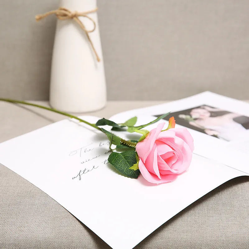 Artificial red silk rose bouquet 48cm for home decoration with flower head diameter 7cm