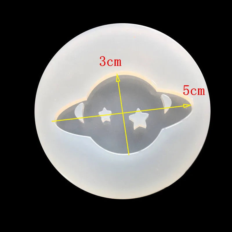 Silicone planet-shaped epoxy resin mould for crafting mirror-finish jewellery pendants