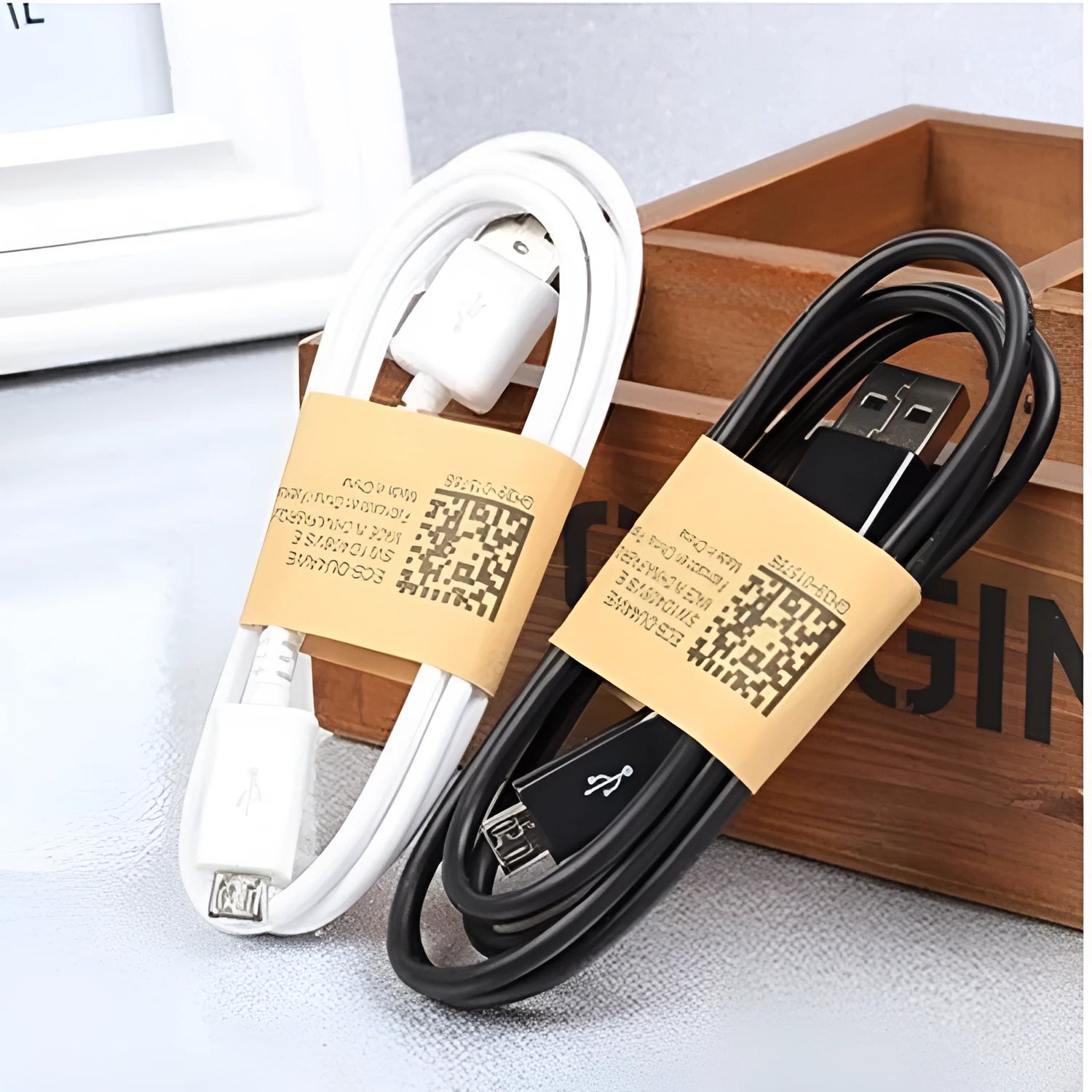 Black and white Android Micro USB data cable showing 1 metre length with charging and data transfer functionality