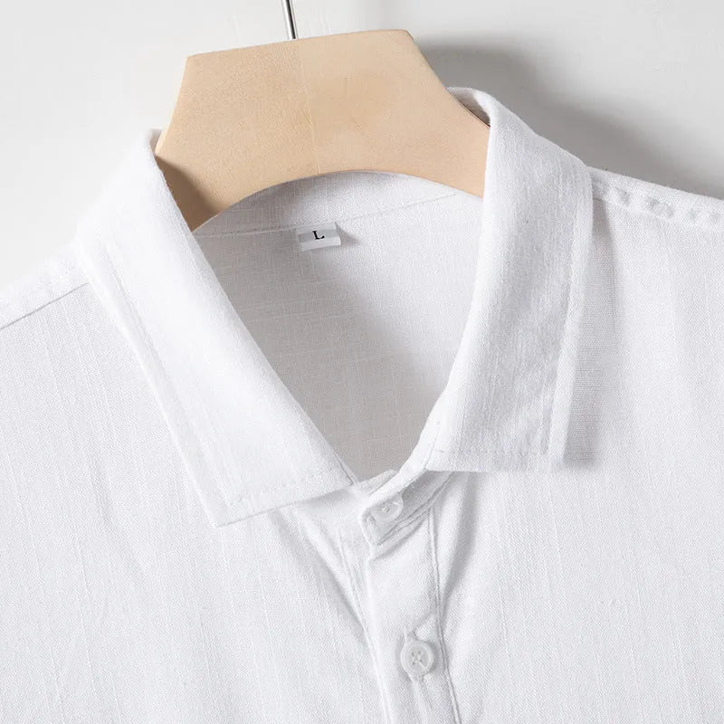 Men's loose lapel linen T-shirt in hemp blend fabric, solid colour short sleeve pullover.