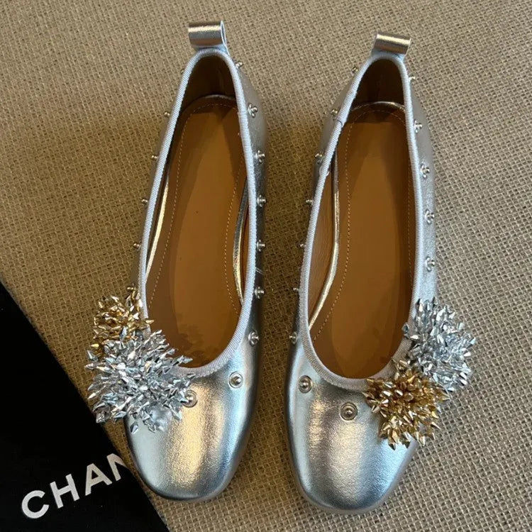 Women's DIY flower rivet Mary Jane shoes in sheepskin with buckle and rubber sole