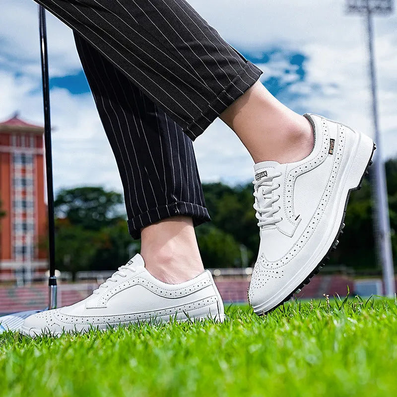 Men's genuine leather golf shoe with rubber sole in lake blue or white.