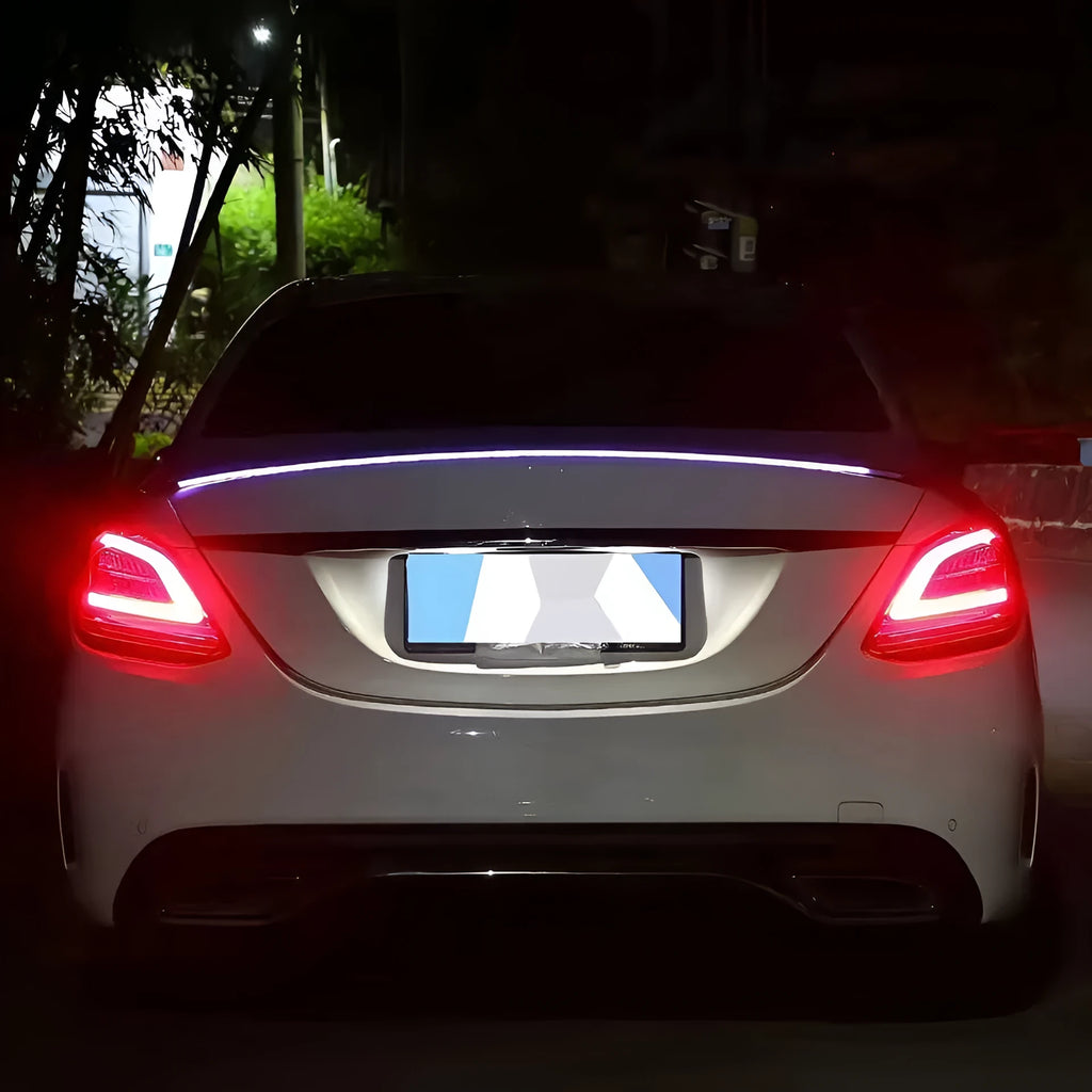 Automobile LED streamer tail light turn signal in 1.2m or 1.3m wing lengths with four lighting style options