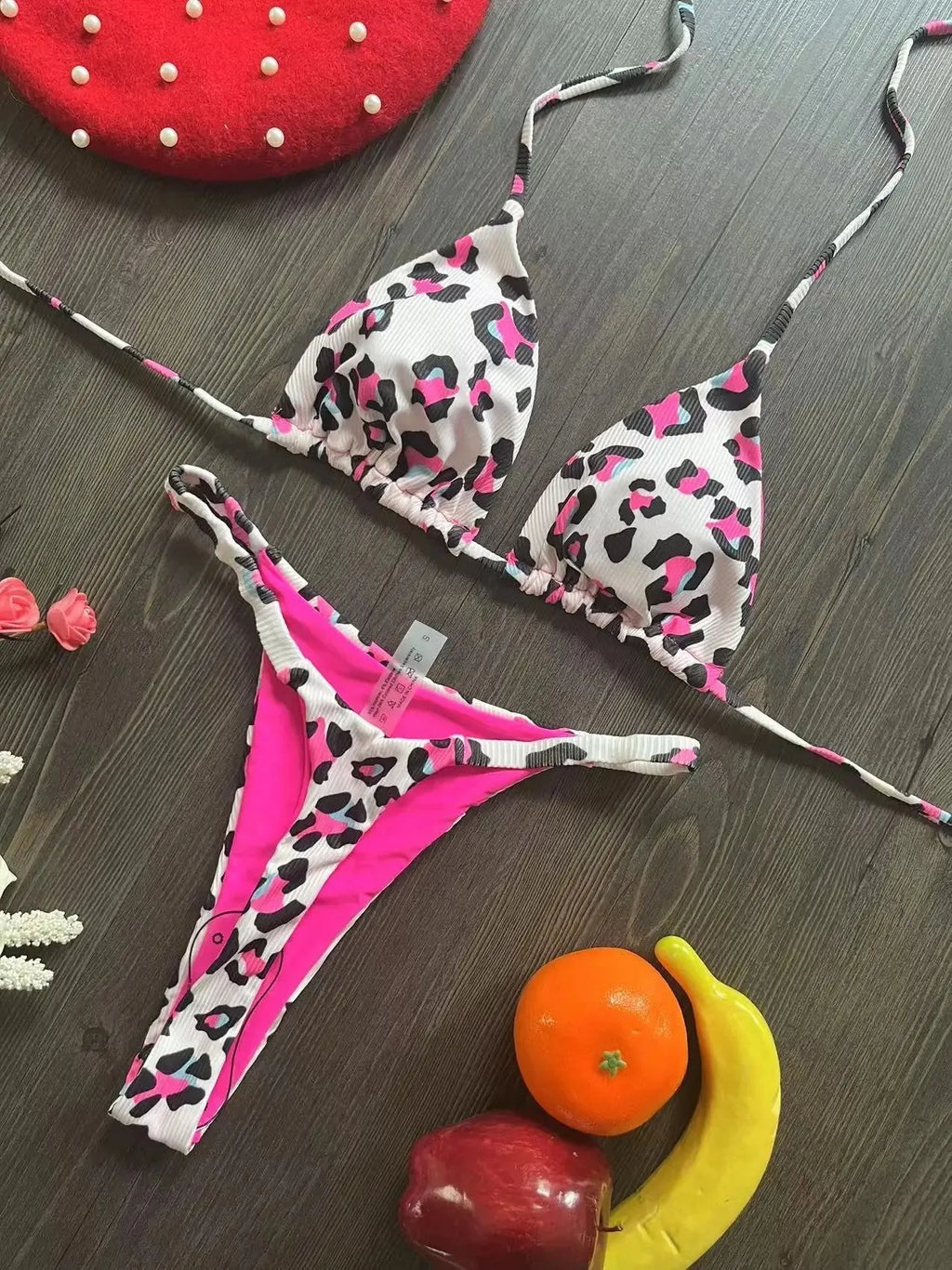 Women's printed bikini swimsuit with quick-drying fabric in European style