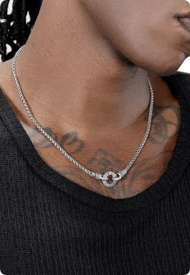 Women's sterling silver S925 clavicle necklace with minimalist pendant on a delicate chain.