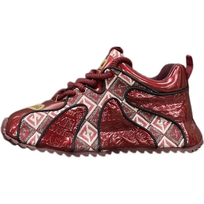Men's beige casual low-top pumps with embroidery stitching on the artificial PU upper and a thick rubber platform sole.