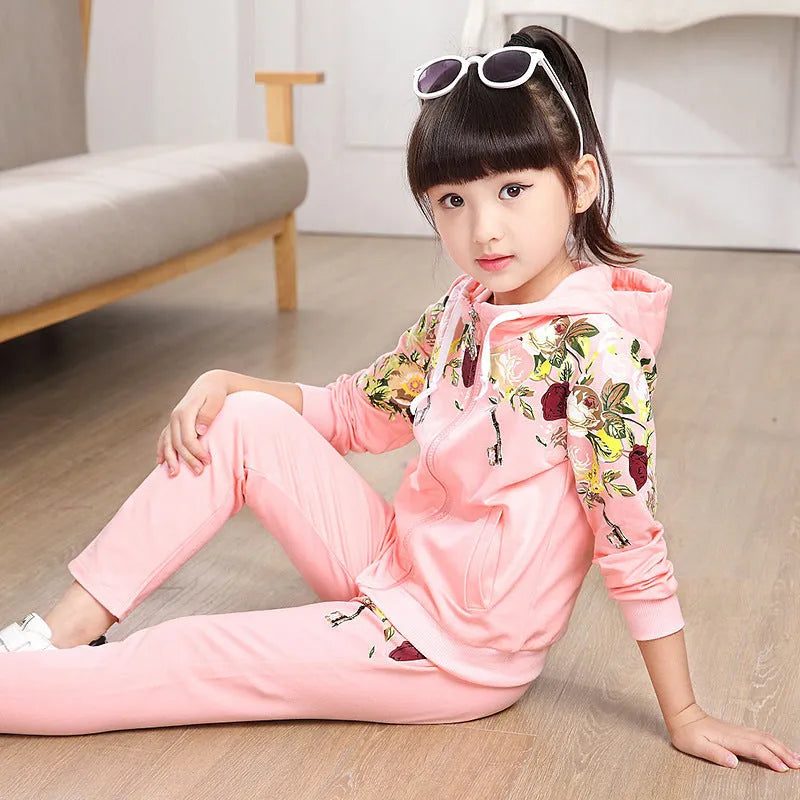 Children's hooded jumper suit set in pink, red or yellow with long sleeves for spring and autumn wear