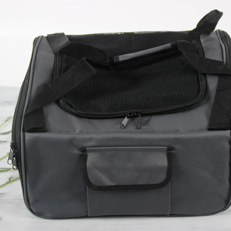 Pet car seat bag in quilted fabric with breathable mesh, folded size 44x39 cm, expanded 43x38x26 cm, black