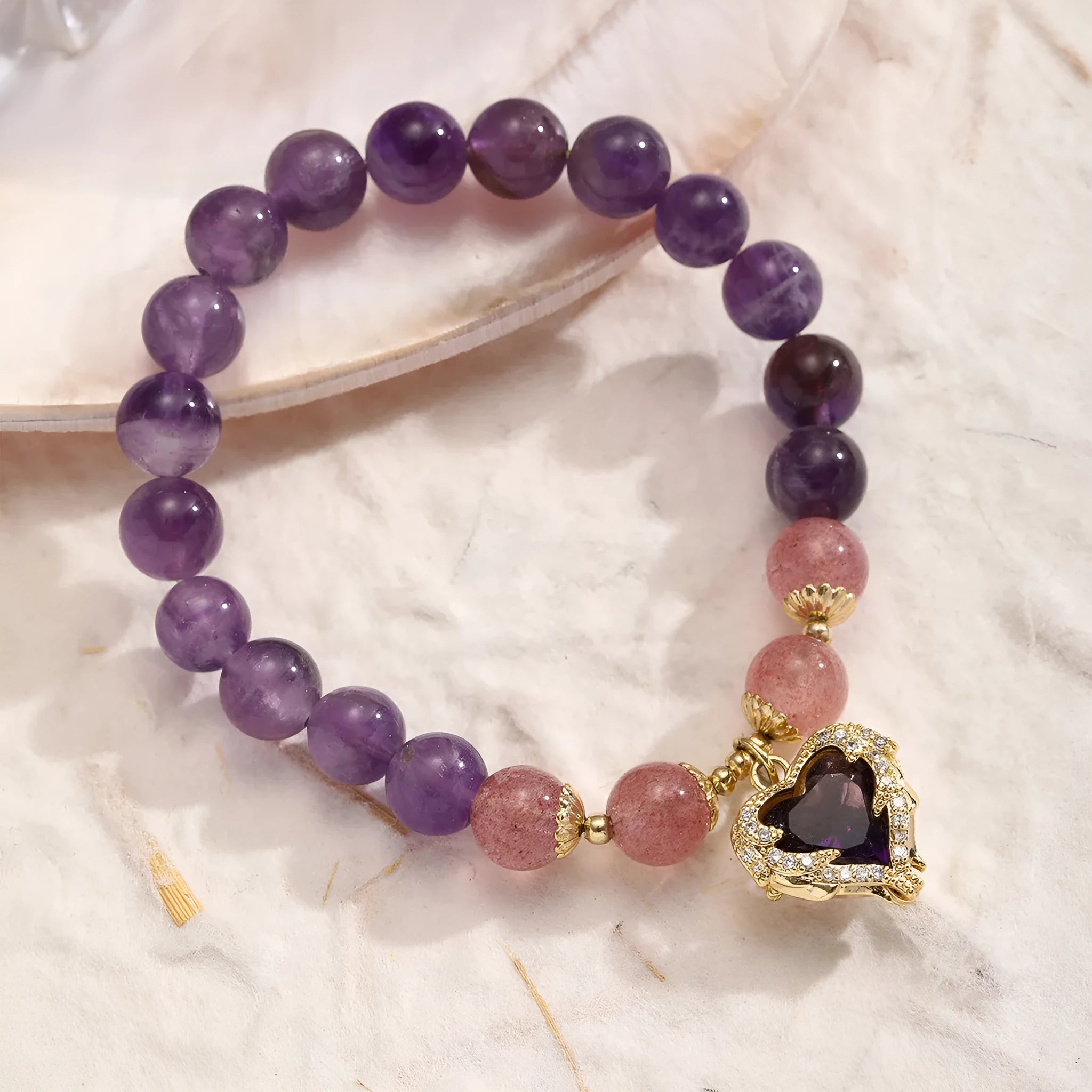 Stone crystal string bead bracelet with peace buckle closure in Asterism Juyun colour
