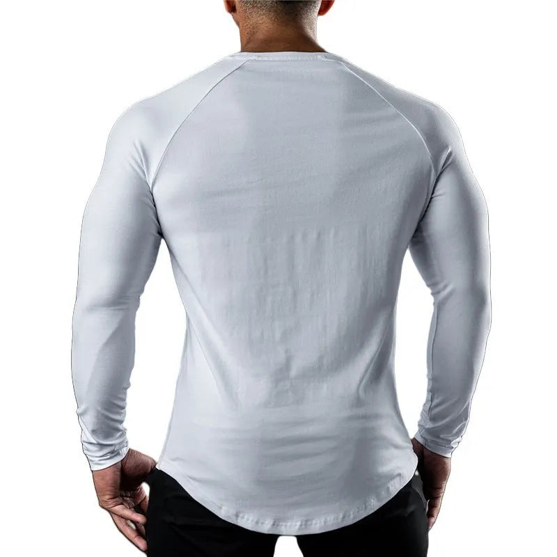 Men's tight-fit cotton sports t-shirt in army green, long sleeve, round neck.