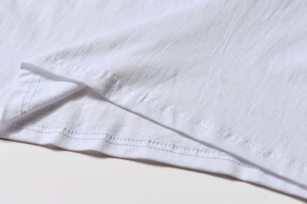 White cotton t-shirt overalls with round neck and short sleeves for teenage summer wear