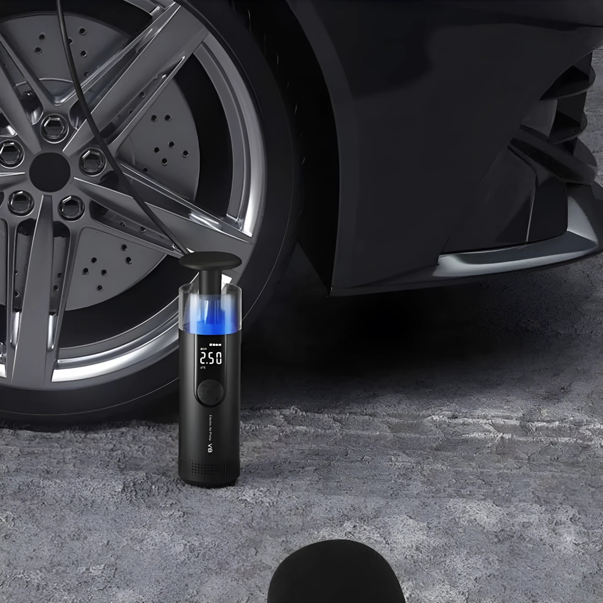 CS-V8 electric tyre inflator with digital display and long cable for vehicle maintenance