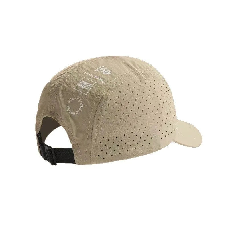 Men's breathable mesh baseball cap in dome style with adjustable back