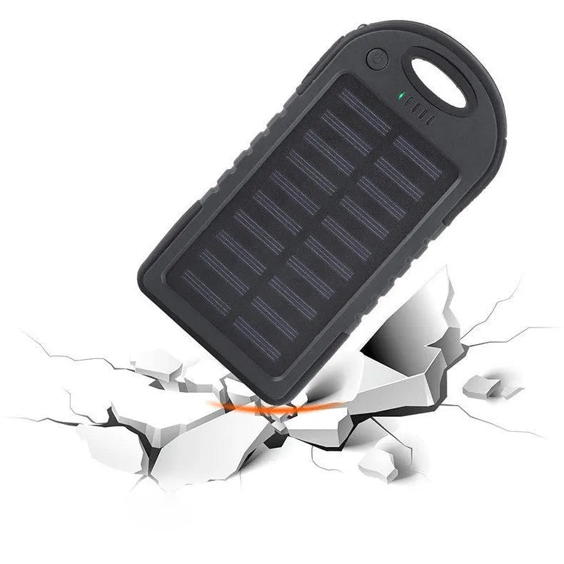 Black portable 4000mAh solar emergency power bank with polymer lithium battery