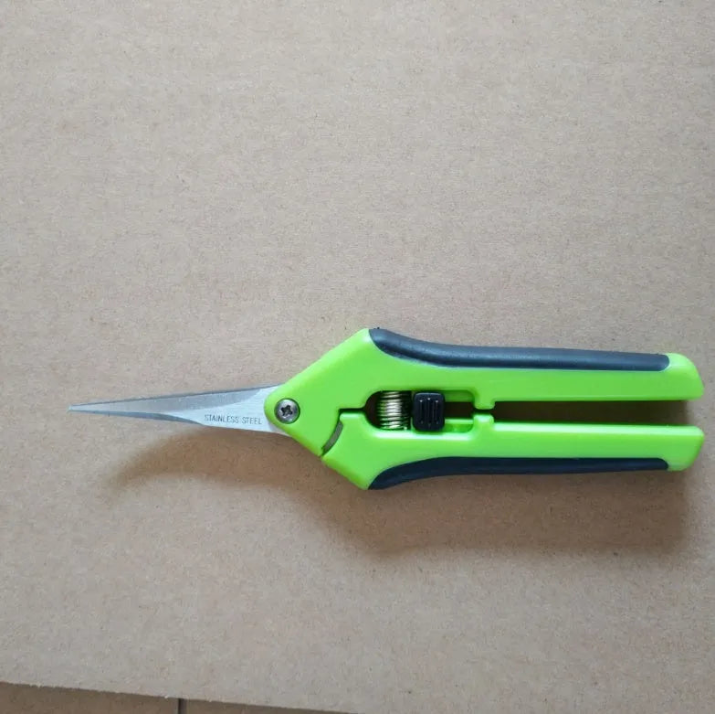 Green-handled stainless steel garden pruning scissors 16.5cm for trimming flower stems and branches