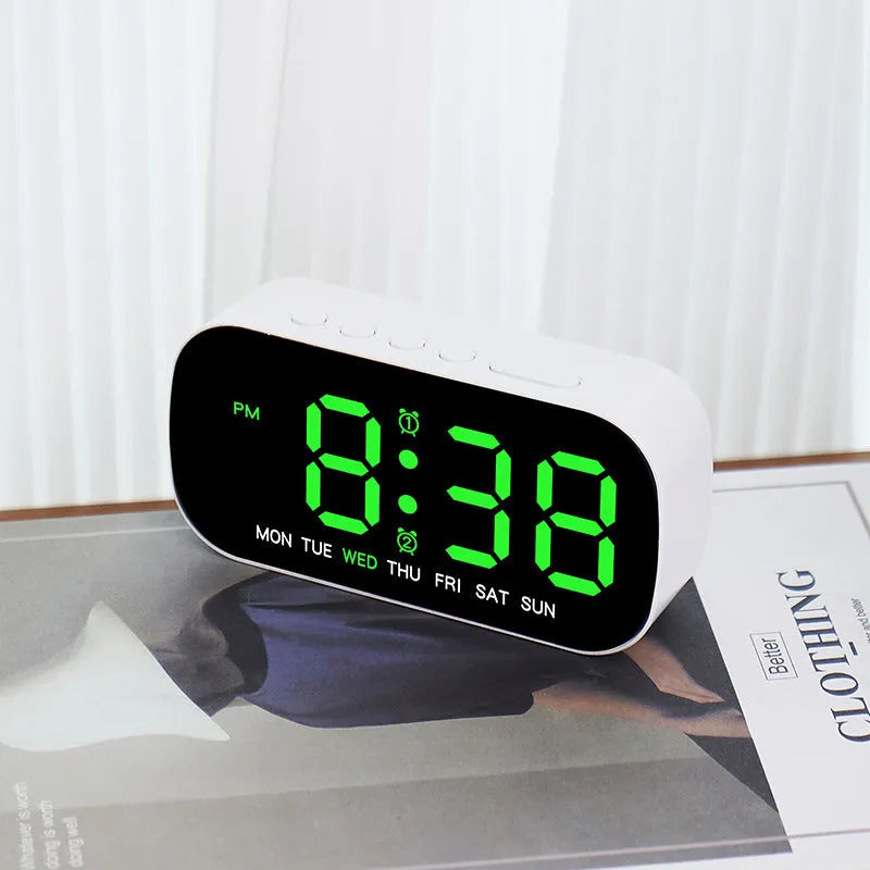 Electronic clock simple multi-purpose alarm clock LED digital display plastic shell 10mm thickness five colours
