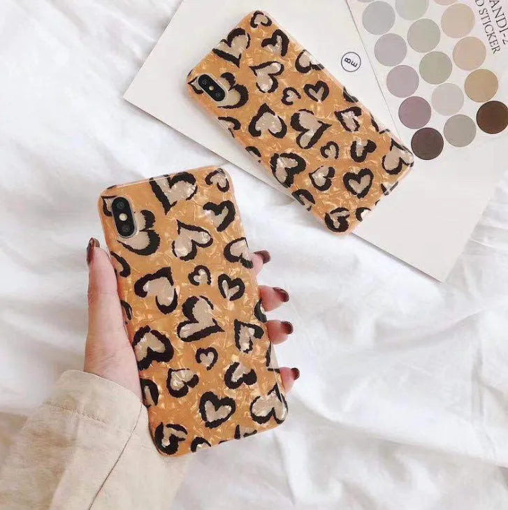 Leopard print phone case for iPhone with colourful silicon and TPU construction