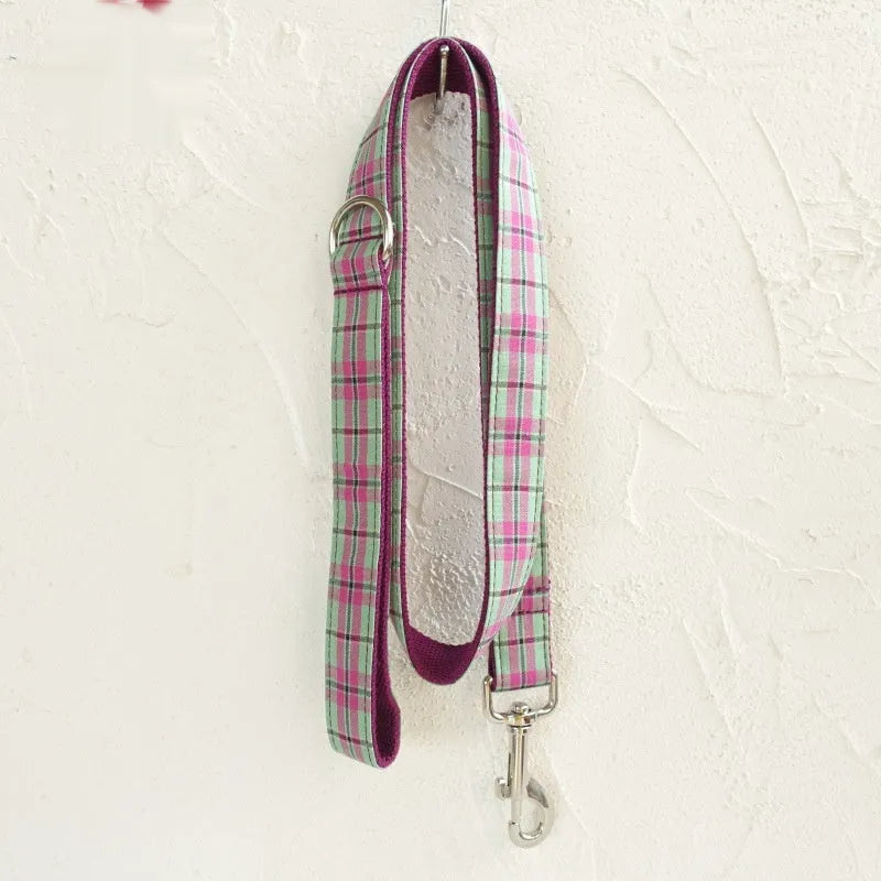 Mint zigezi polyester dog collar and leash set showing tear-resistant construction and adjustable design