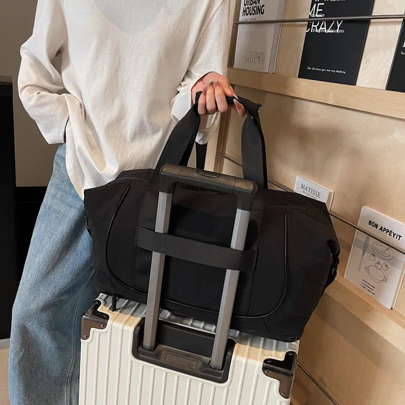 Oxford cloth one shoulder crossbody bag in milky white colour with adjustable strap