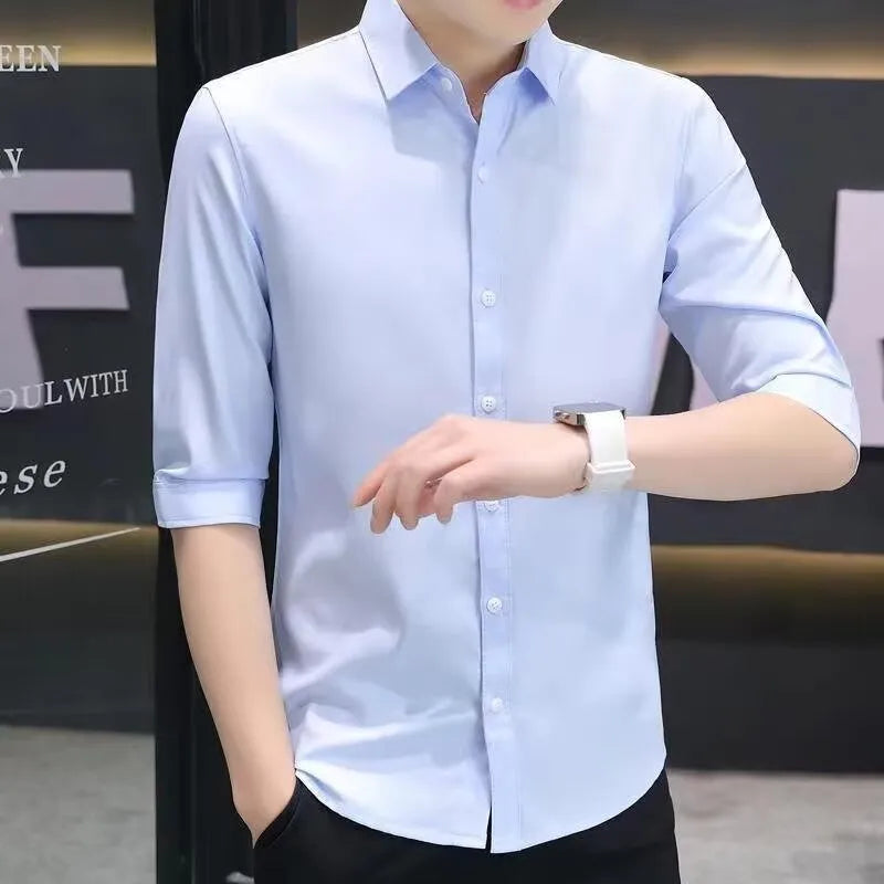 Men's slim-fit half-sleeve shirt in linen silk blend fabric showing non-ironing construction