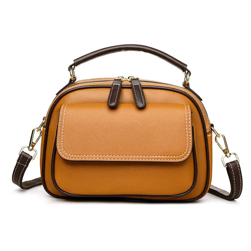 Women's cross-body shoulder bag with double adjustable straps in horizontal square design