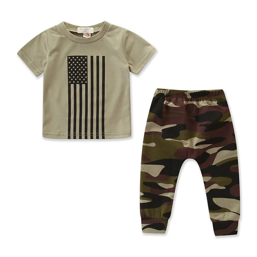 Little boys' camouflage summer suit with flag pattern, short sleeve shirt and trousers two-piece set
