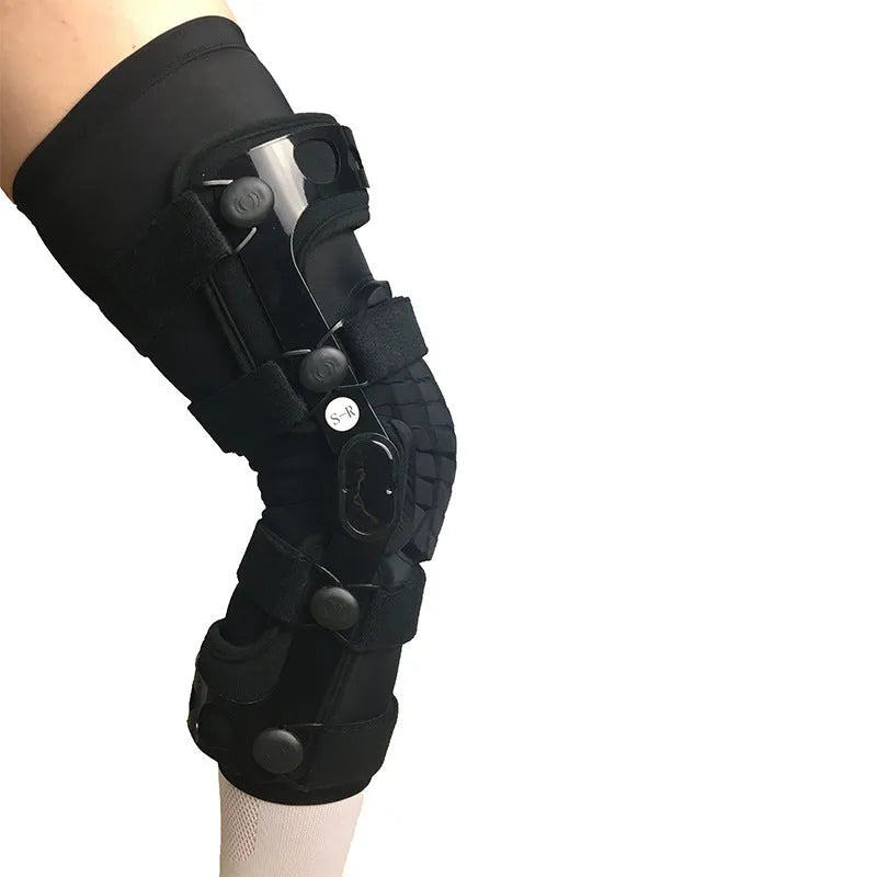 Black knee supporter with metal stabilisers for anterior ligament support in multiple size options