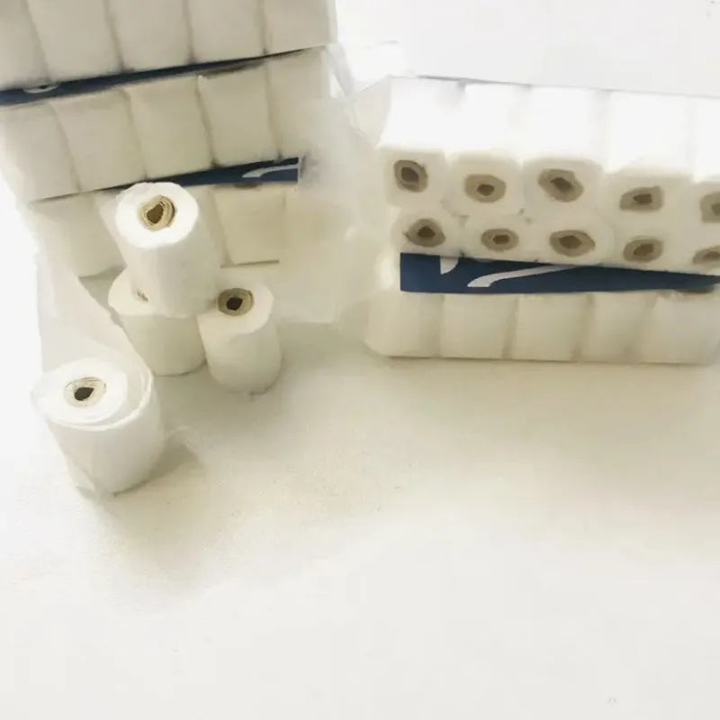 Miniature paper tissue roll model for children's pretend play measuring 30x15x80mm