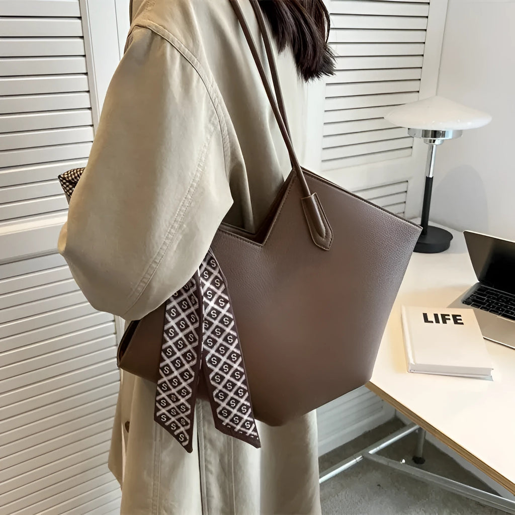 Women's large capacity PU leather shoulder bag in horizontal square shape with eight colour options