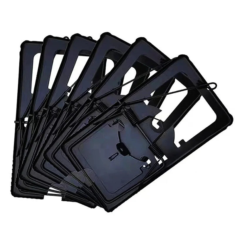 Automatic mouse cage trap in metal or plastic, shown in small, medium and large sizes for indoor use.