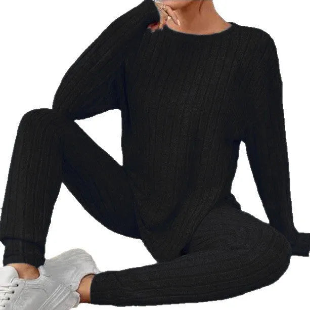 Sunken stripe pattern polyester two-piece homewear set for exercise and casual wear