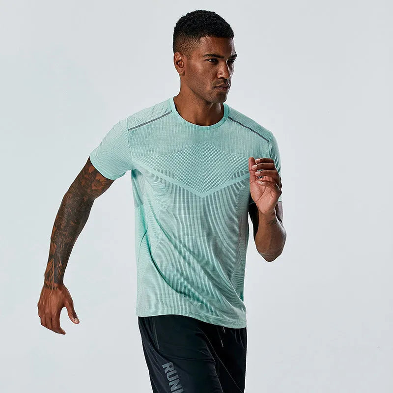 Quick-drying polyester T-shirt for men and women in Army Green