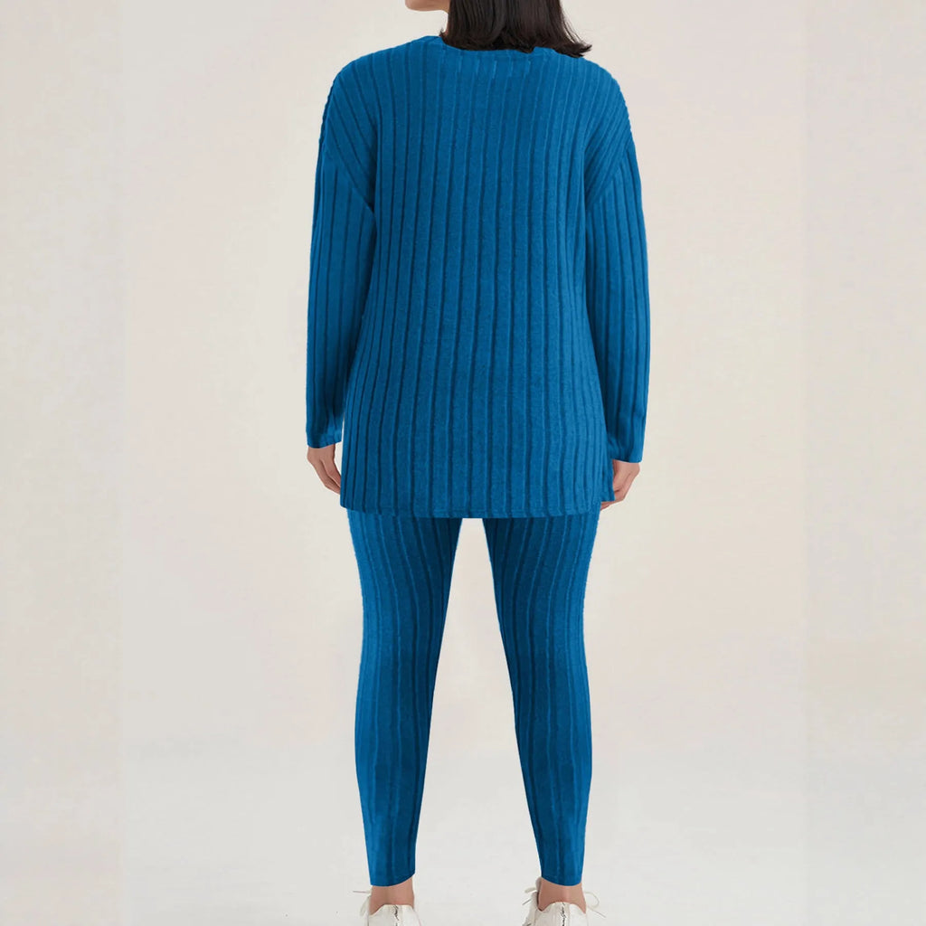 Sunken stripe pattern polyester two-piece homewear set for exercise and casual wear