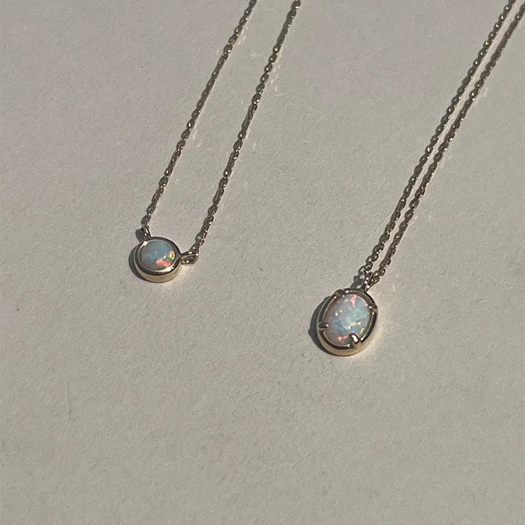 S925 silver jelly opal pendant necklace with geometric oval shape in gold or white gold colour