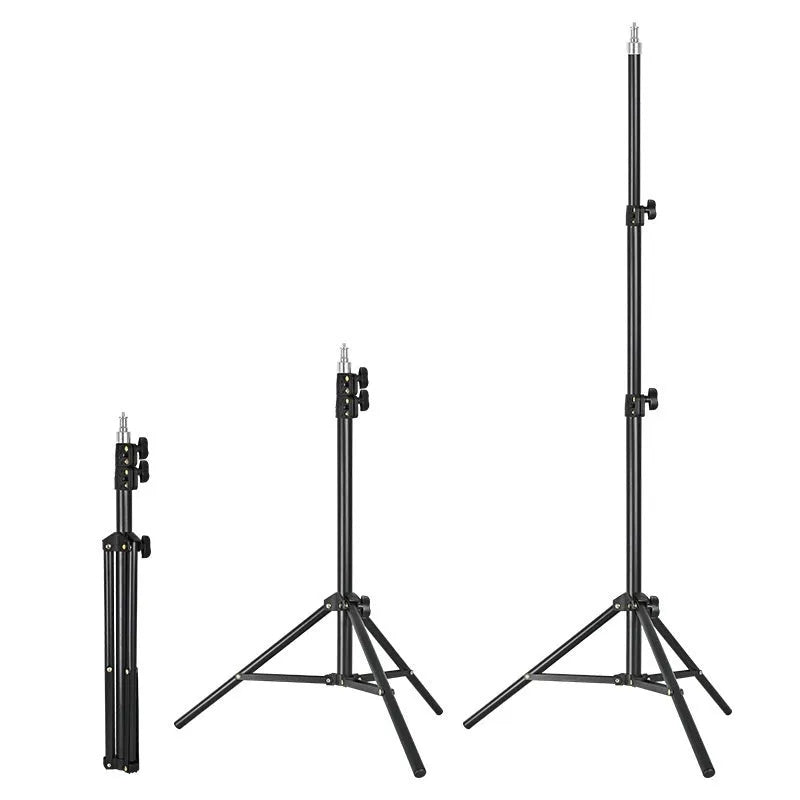 Frosted finish carbon steel tripod light stand with mobile phone holder mounted