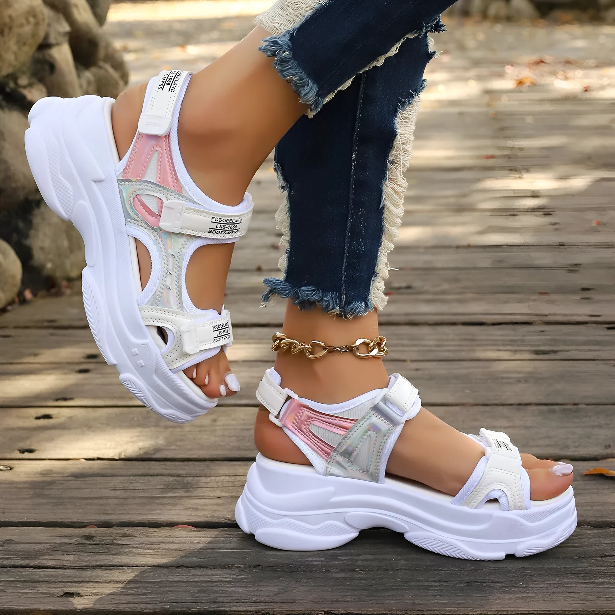Women's white Roman platform sandals with PU leather upper and rubber sole