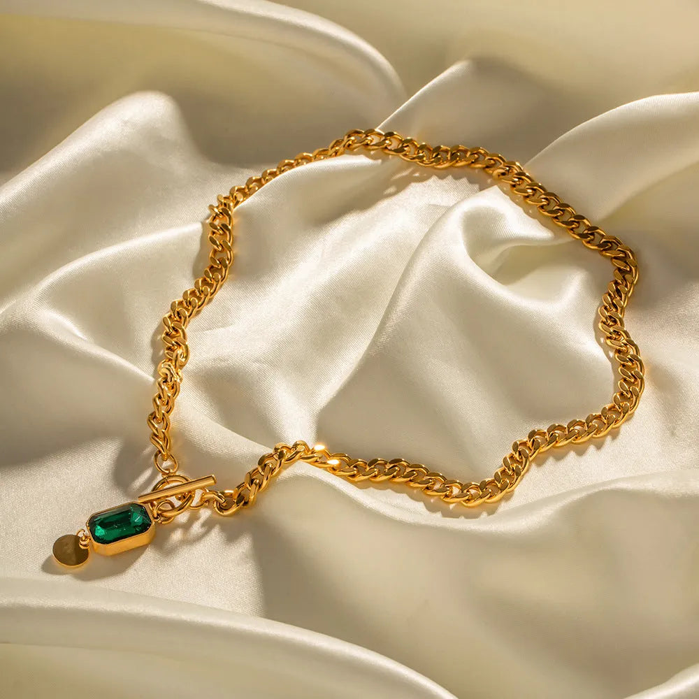 Women's French retro emerald zircon pendant necklace with gold electroplated titanium steel Cuban chain