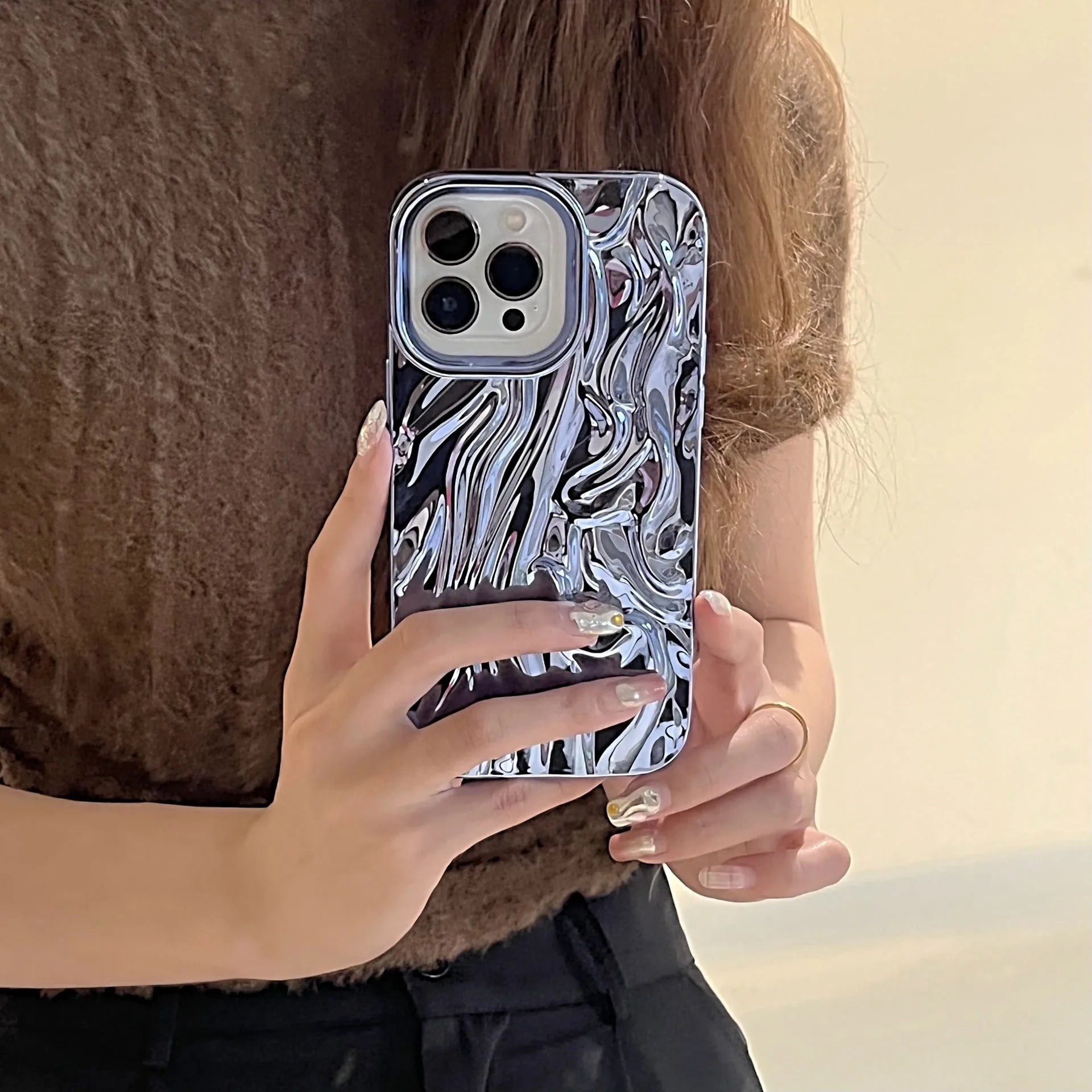 Three-dimensional pleated pattern soft phone case for iPhone with electroplated colour finish