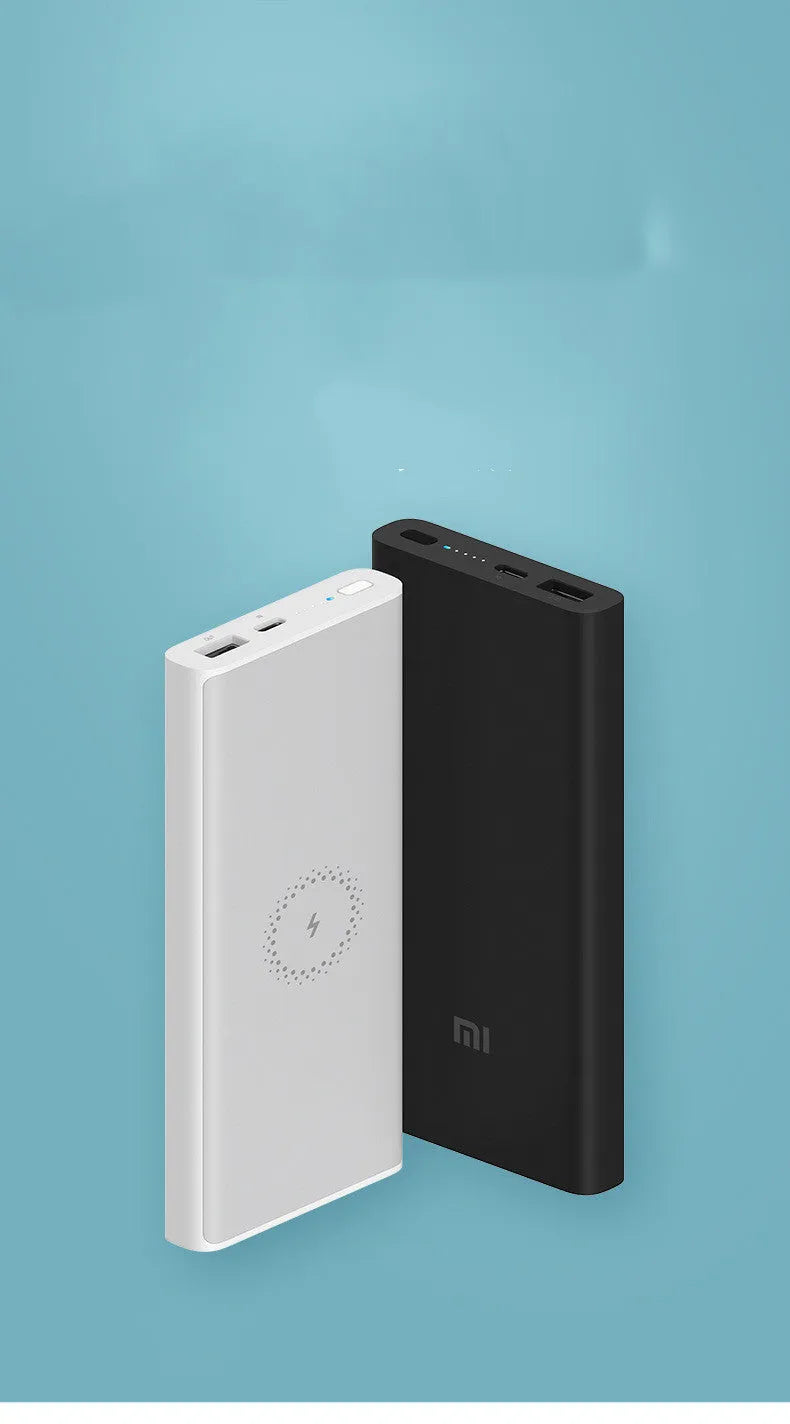 White and black 10000mAh power bank with USB Type-C and wireless charging