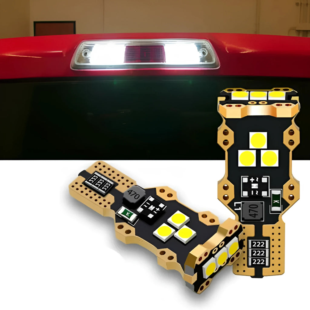 T15 format automotive reverse light with white 6000K illumination and PVC housing